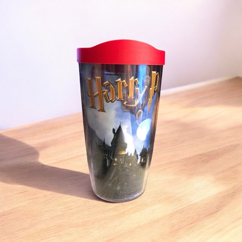 Harry Potter Hogwarts Tervis Tumbler 16 Oz Double Walled Hot Cold Drink Lid Red